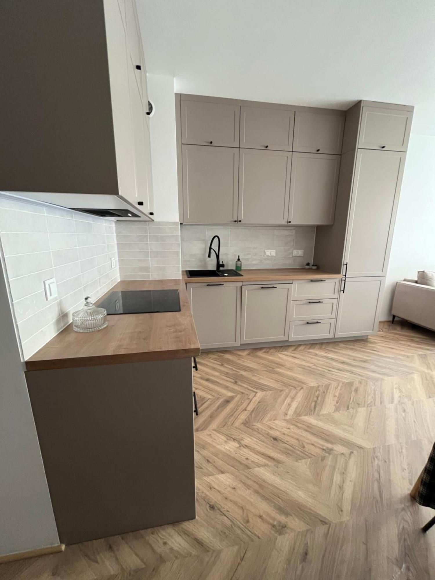 Apartament Modern, Airport Designer Double *